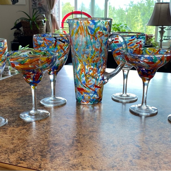 Pier 1 - 9 Piece confetti glass set